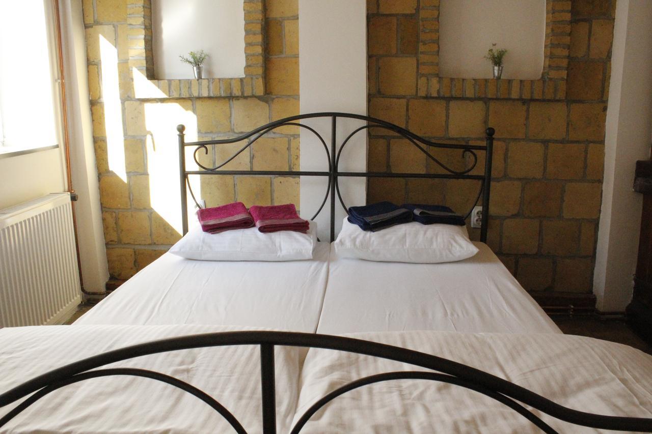 Hostel Nomadノヴィ・サド エクステリア 写真