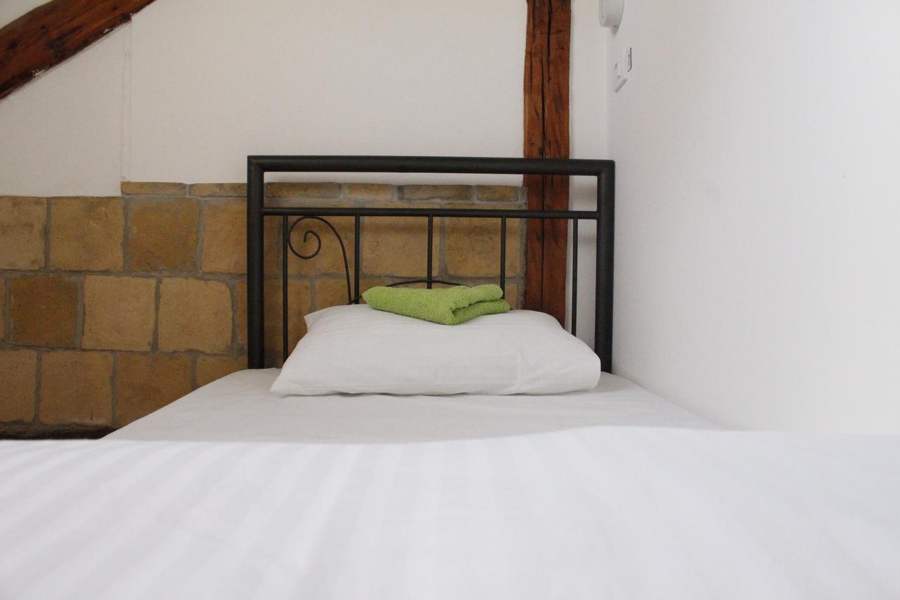 Hostel Nomadノヴィ・サド エクステリア 写真